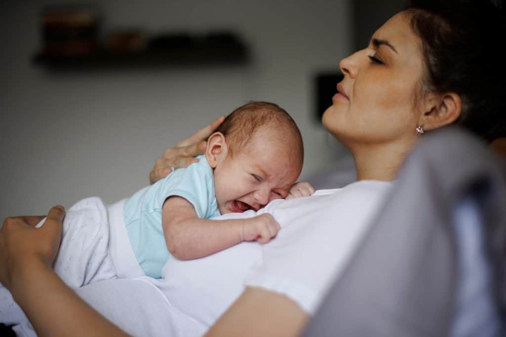 Discreet postpartum support for high-profile families