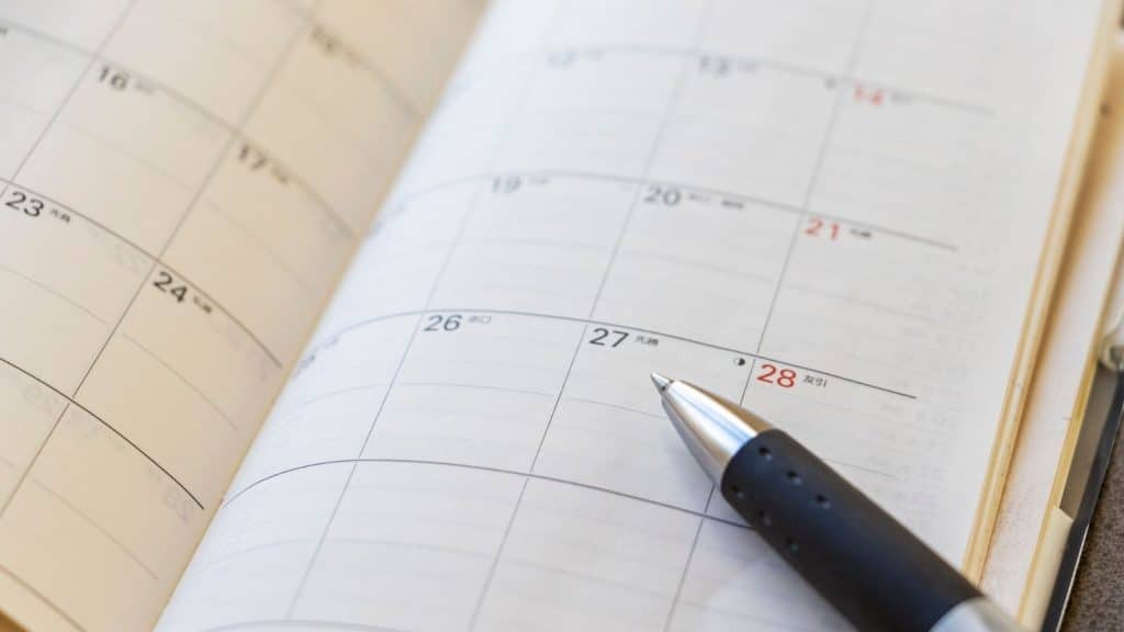 When to book a newborn care specialist for a spring baby